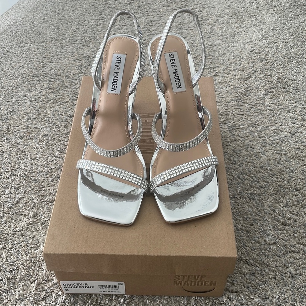 NWT Steve Madden sandal heels